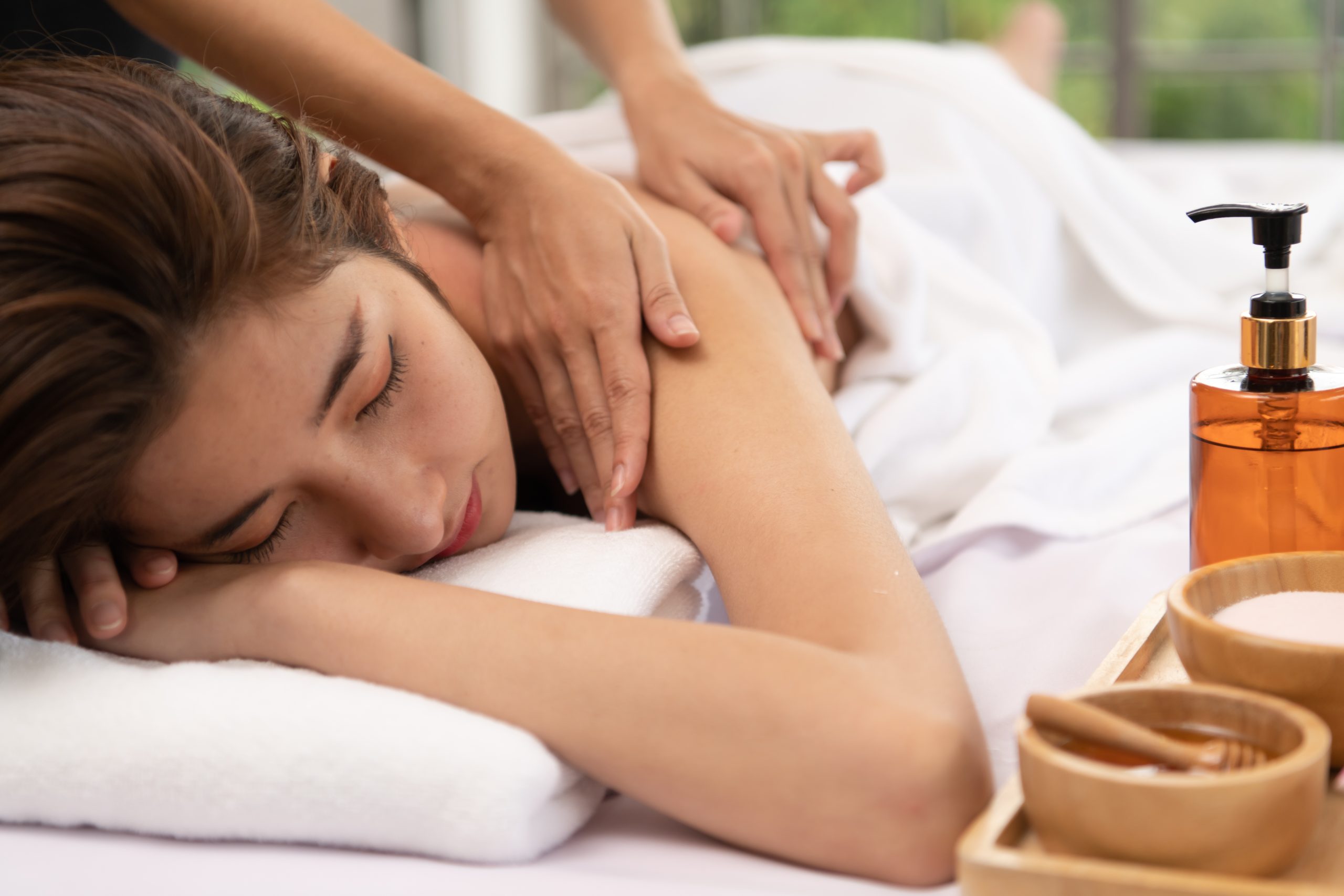 Massage Therapy and Wellness Services Near Clearwater, FL<br />
